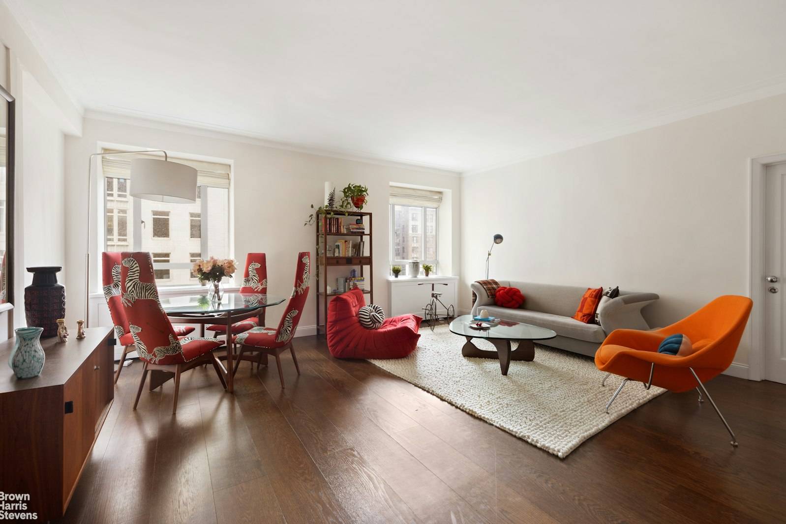 Now is your opportunity to live like an international superstar in a special condo where the Shubert's and Gershwin's thrived and even business leaders far and wide.