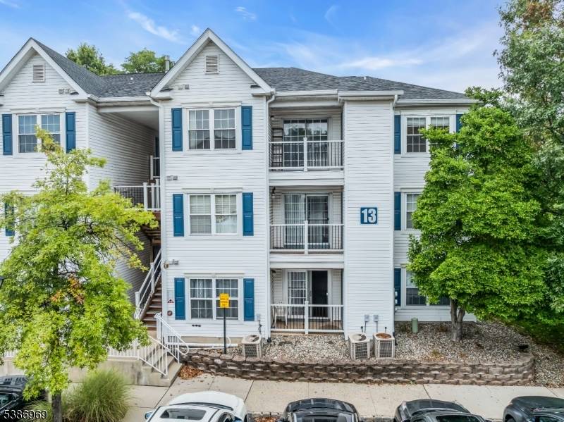 Welcome to this beautifully maintained 2 bedroom, 2 bath condo in the desirable Waterford community.