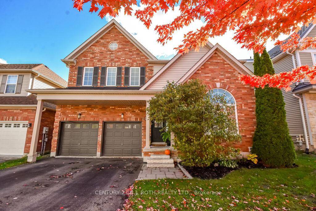 Modern 4 Bedroom Home in Highly Sought After South Barrie !