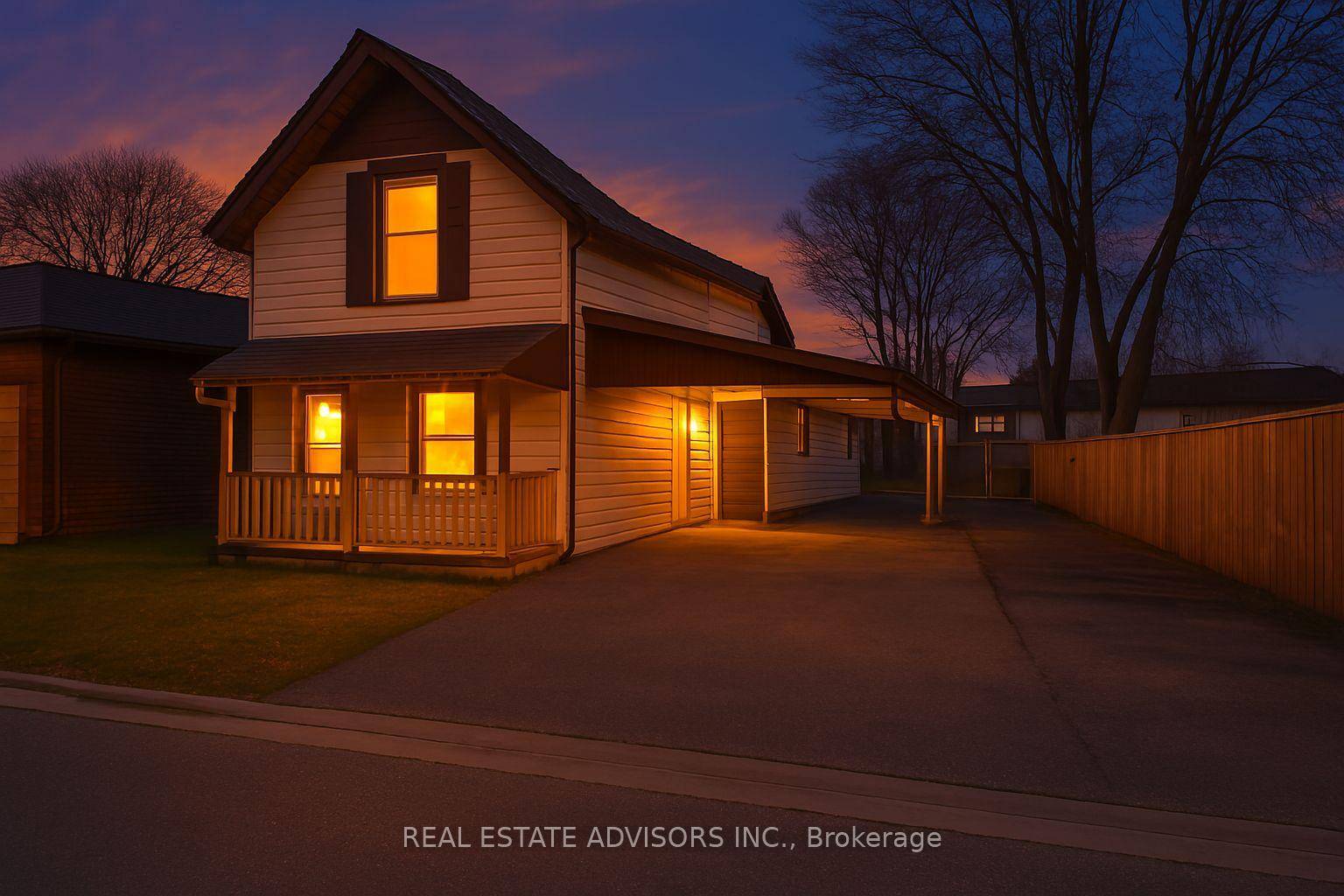 Discover the potential of this charming 3 bedroom detached home, nestled in an up and coming neighborhood with close proximity to Conestoga College and Wilfrid Laurier University campuses.