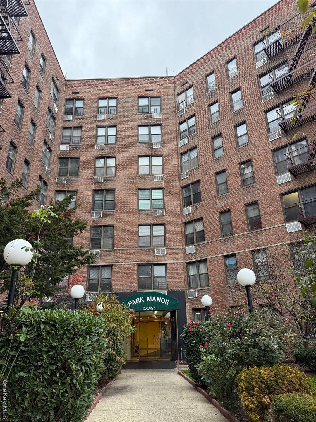 Welcome to this generously sized one bedroom located in the highly sought after Park Manor Condominium, perfectly situated on vibrant Queens Boulevard.