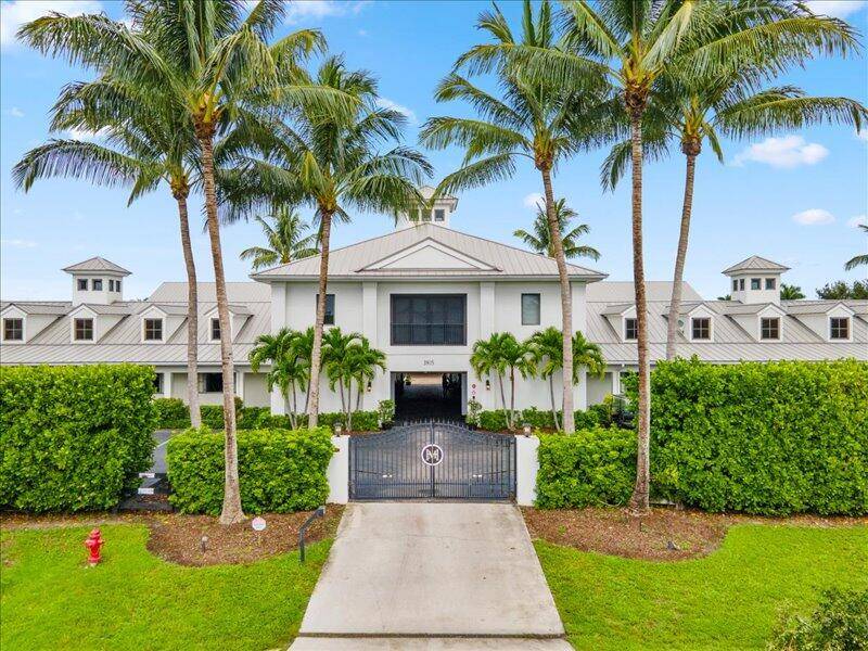 Stunning state of the art luxury equestrian facility available for WEF 2025 season rental !