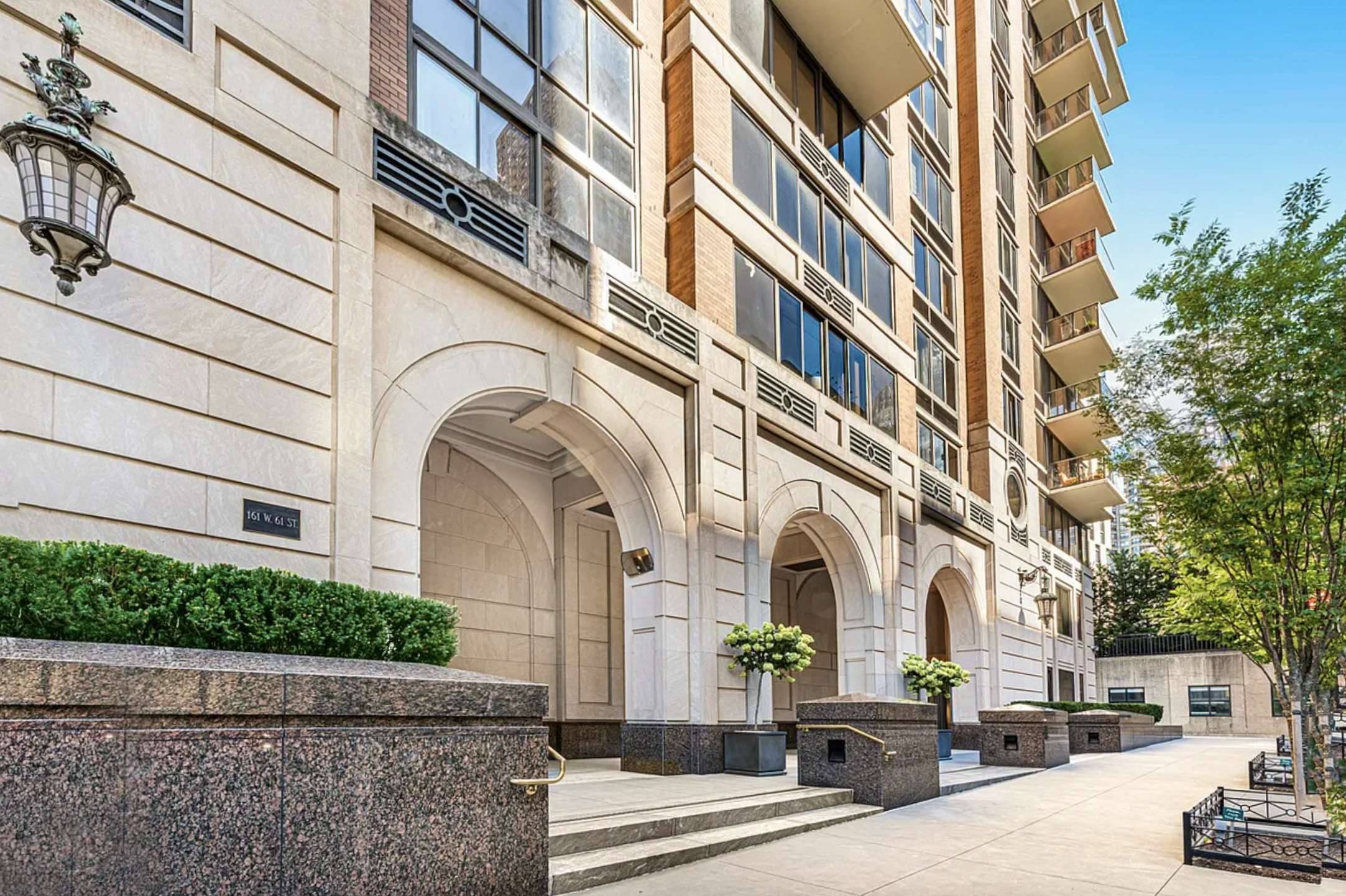 NEW PHOTOS COMING SOON ! This expansive 1 bedroom, 1.