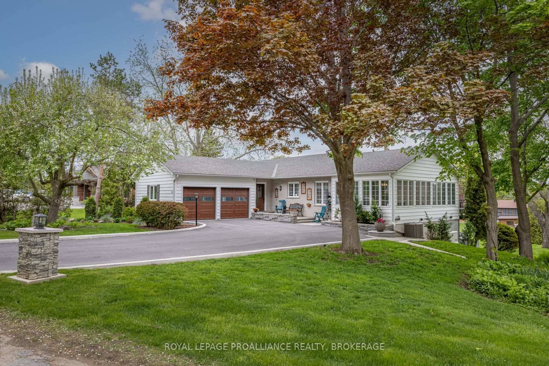 Welcome to 1682 South Boulevard Treasure Island, a hidden gem nestled in one of the area's most sought after waterfront communities along the St.
