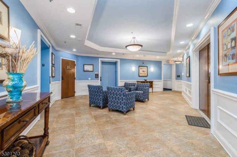 This unique three level townhouse offers a magnificent layout that combines luxury and convenience.