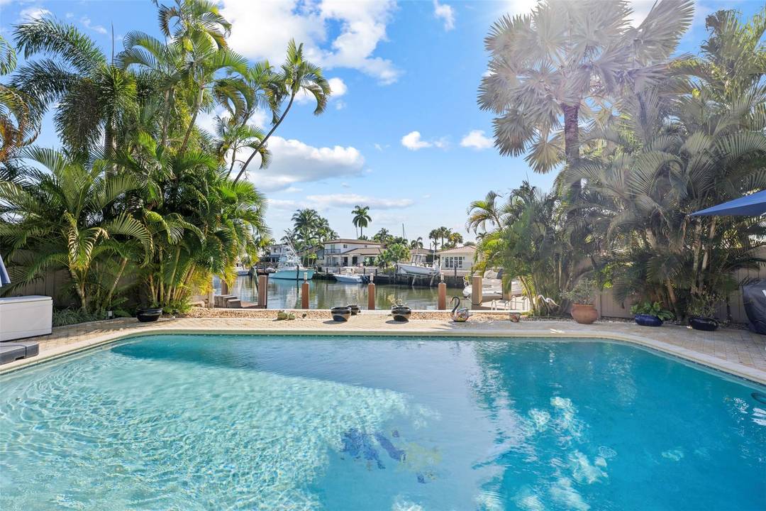 Discover waterfront living in this deep water home located in Coral Ridge, one of Fort Lauderdale's most sought after neighborhoods.