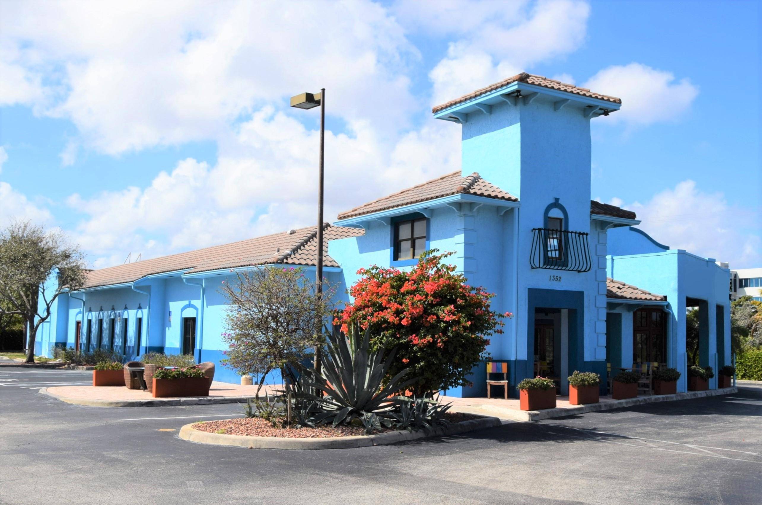 Rarely Available, Freestanding 7, 122 SF commercial building with 200 feet along U.