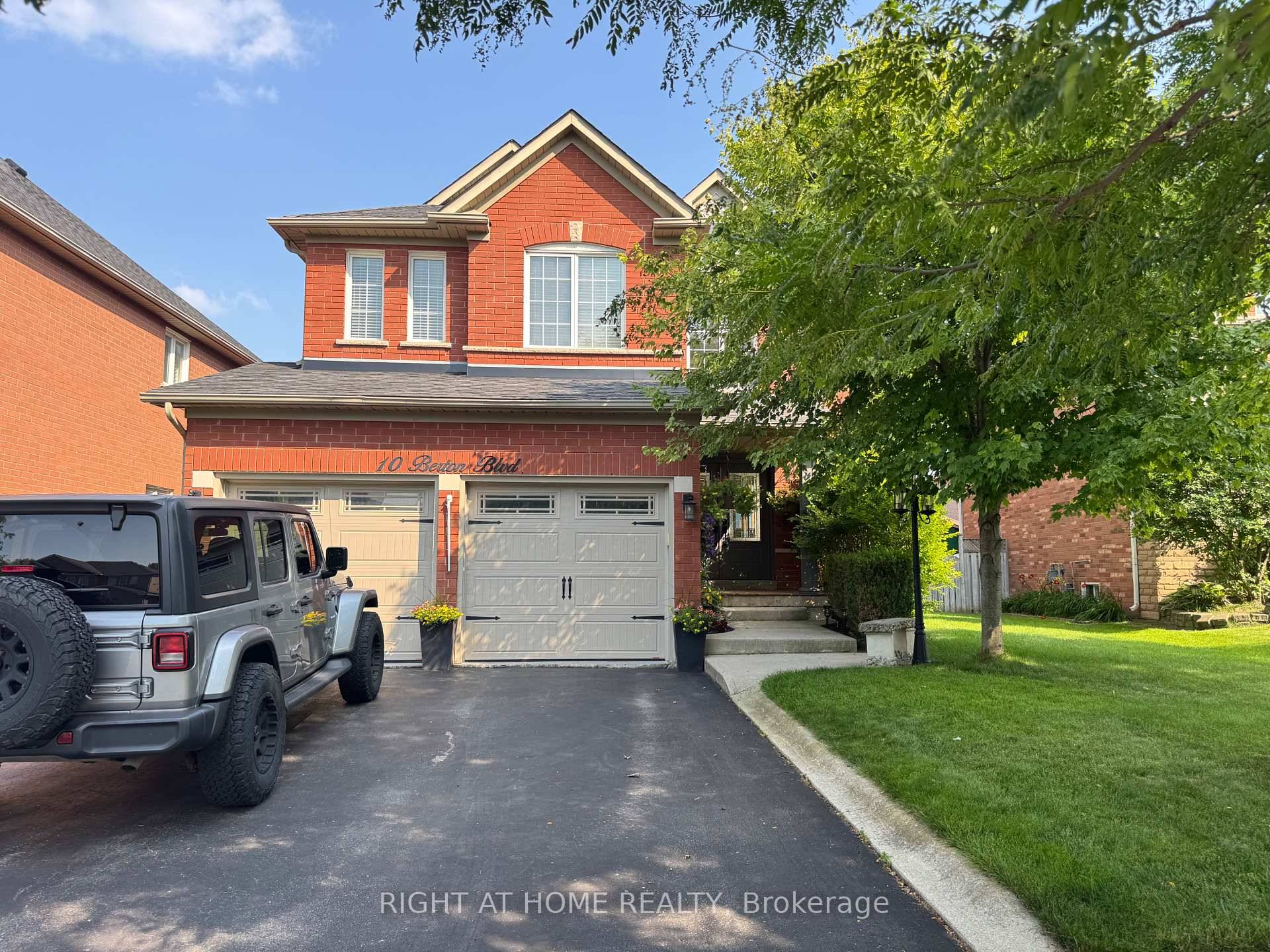 Renovated and Move in Home in the Trafalgar Country neighbourhood is close to trails, schools, parks and major roads to highways.