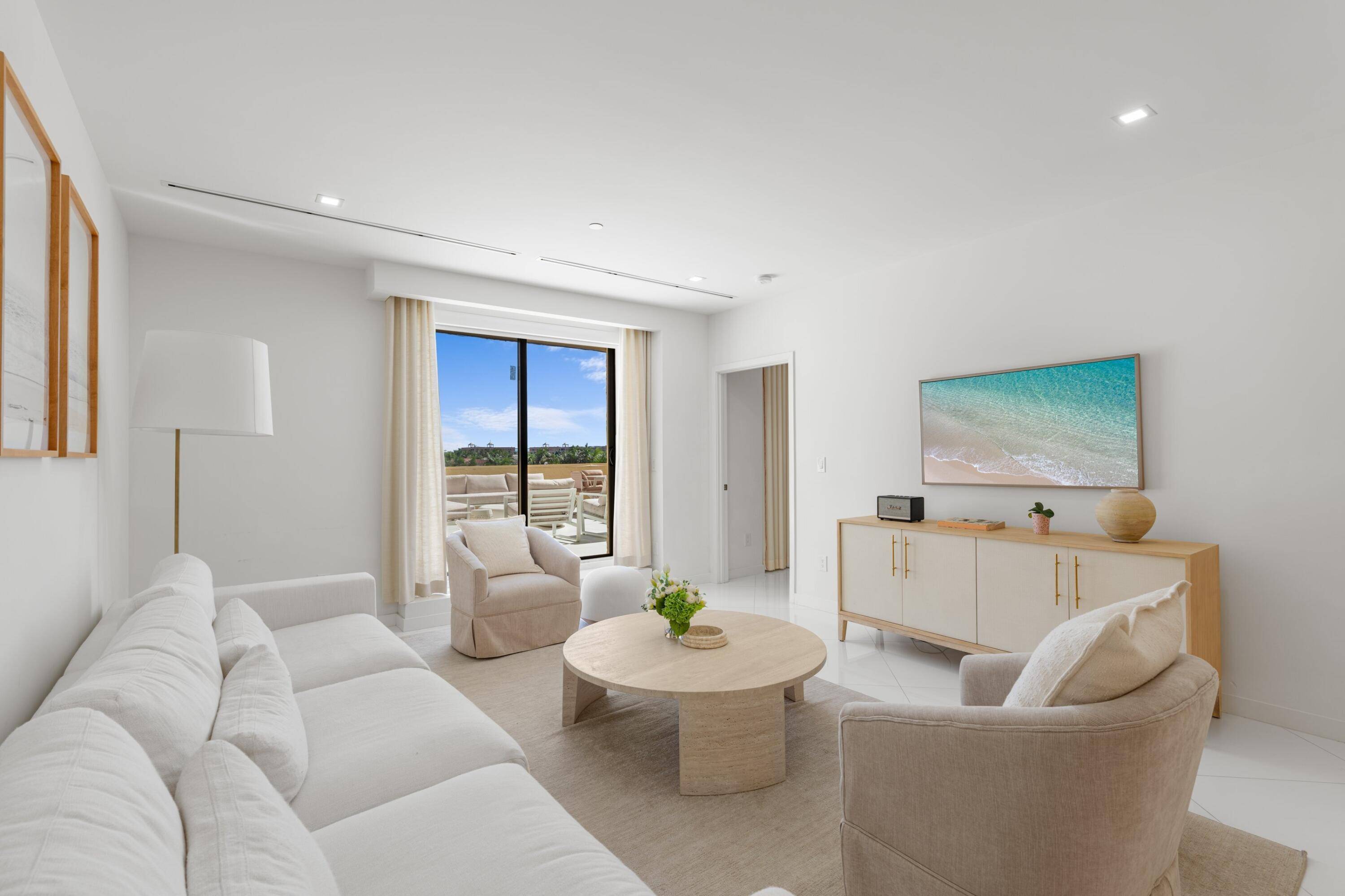 Annual rental. Available seasonally, price upon request.