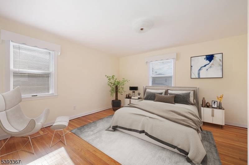 SOHO STYLE LIVING MINUTES FROM MANHATTAN !