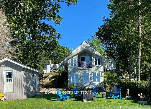 This property on Upper Stoney Lake is a true oasis !