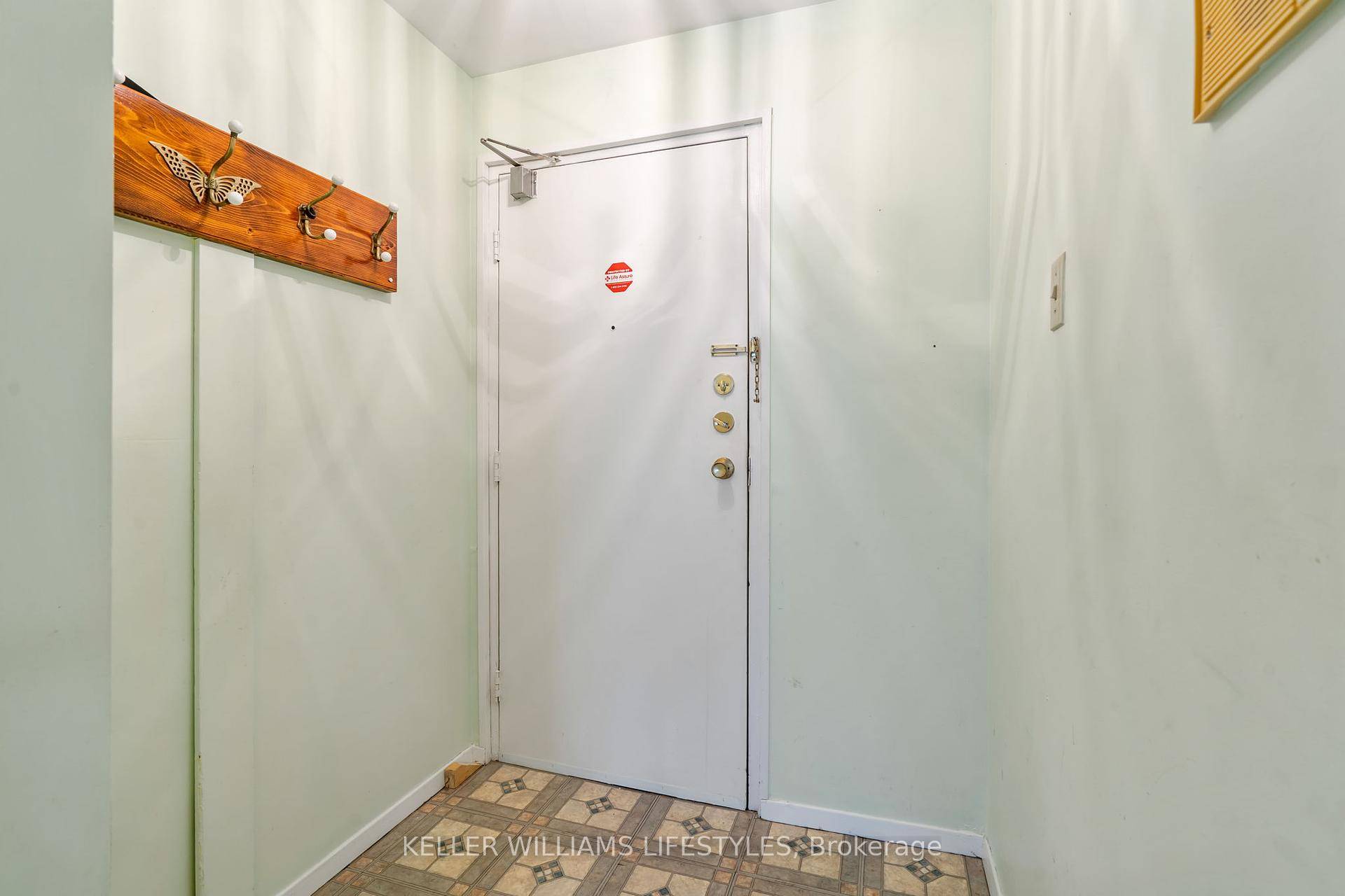Fantastic property for a young person couple looking to start their real estate portfolio.