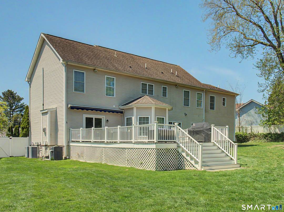 Beautiful 4 bed 4 full bath colonial in Stamford's Highridge neighborhood.
