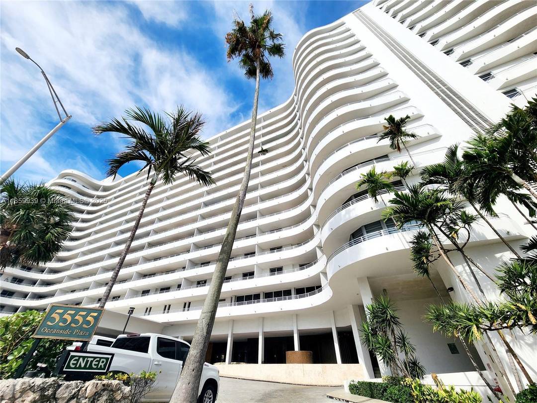 PRICED TO SELL BEST VALUE ON MILLIONAIRE S ROW.