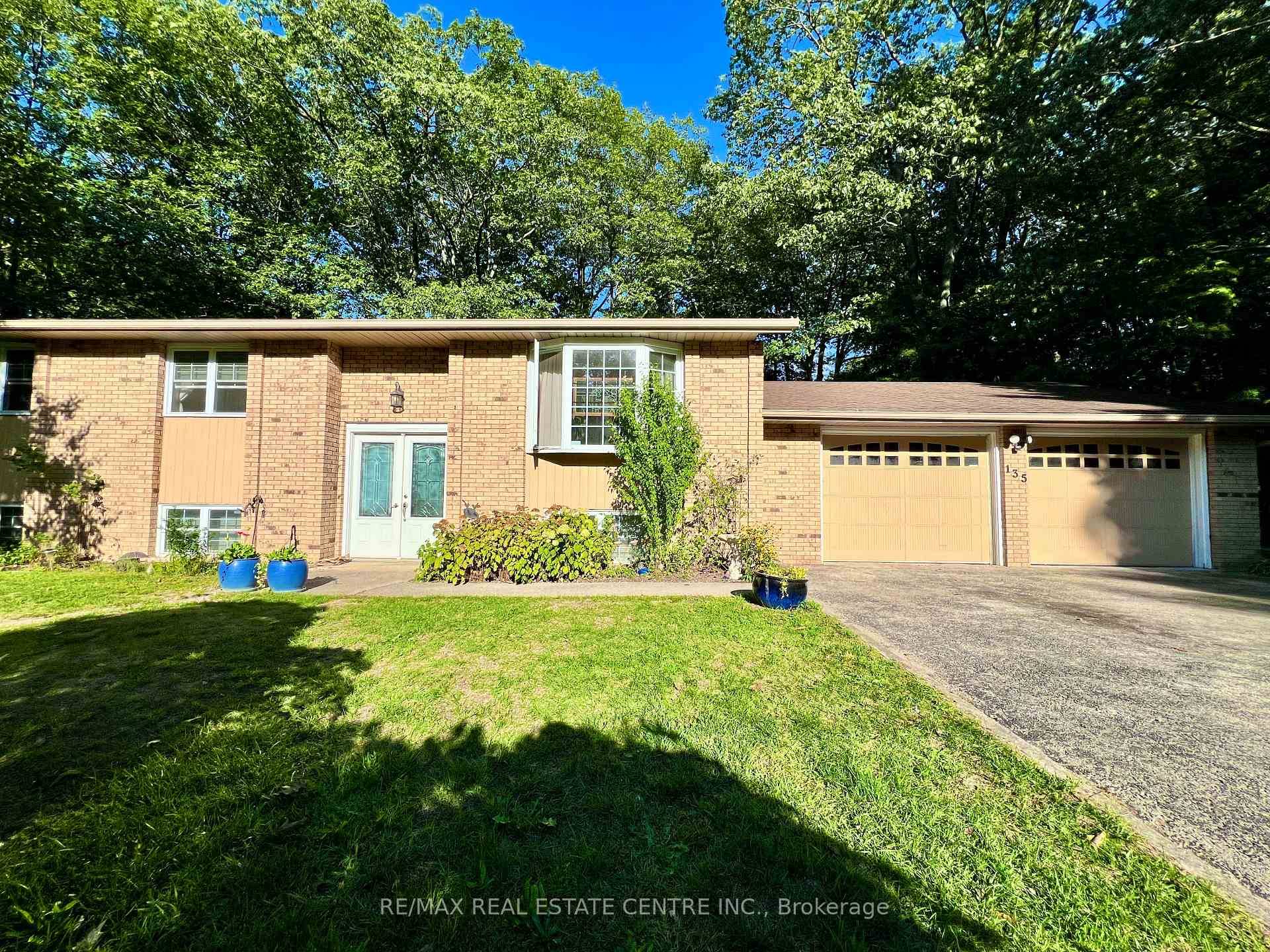 PRICED TO SELL ! ! ! DON'T MISS OUT !