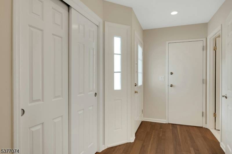 Welcome to 18 Cable Court, located in the highly sought after Changebridge at Montville community.