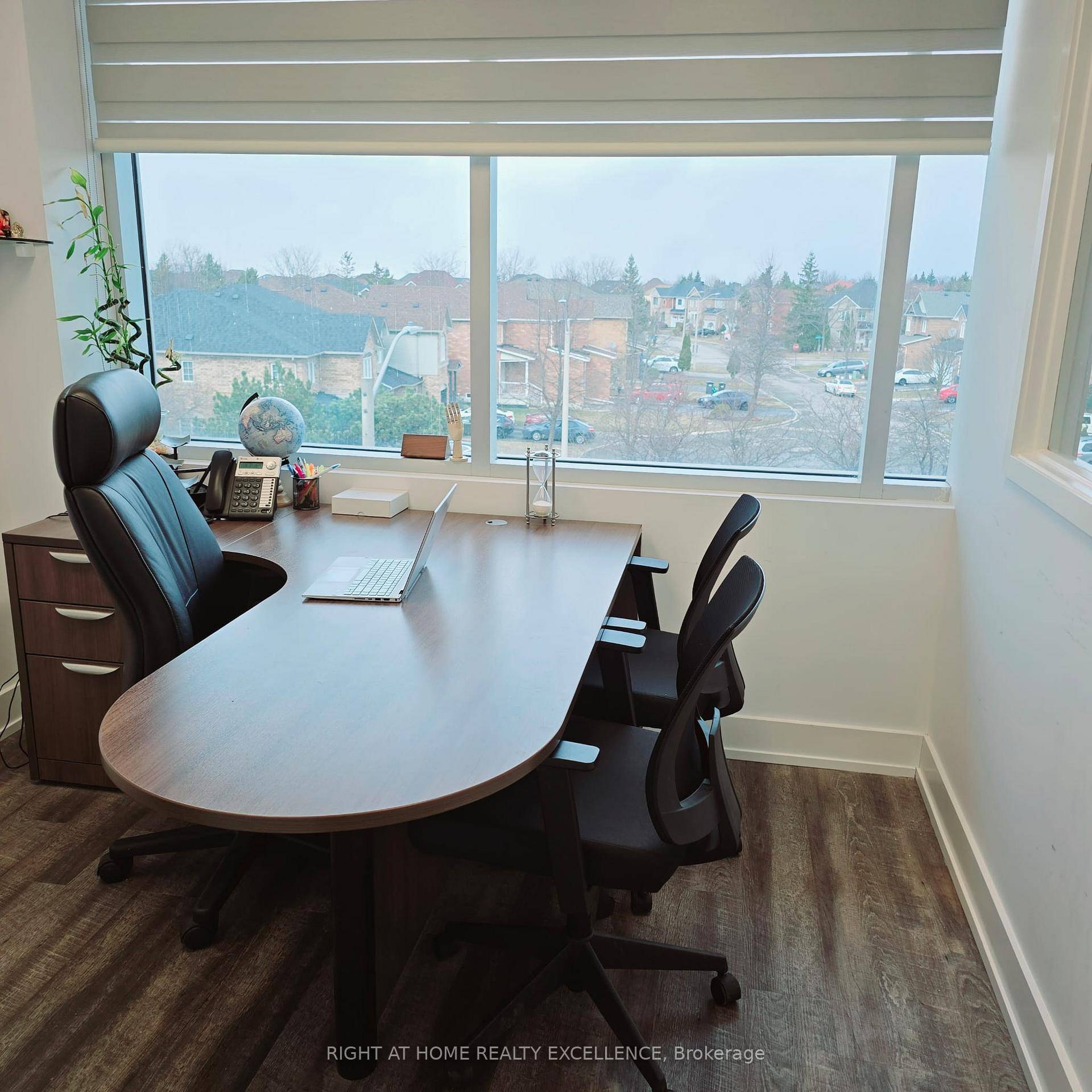 A perfect space for professionals or medical specialists, this thoughtfully designed 550 sq ft unit at 50 Sunny Meadow Blvd in Brampton offers both functionality and flexibility.
