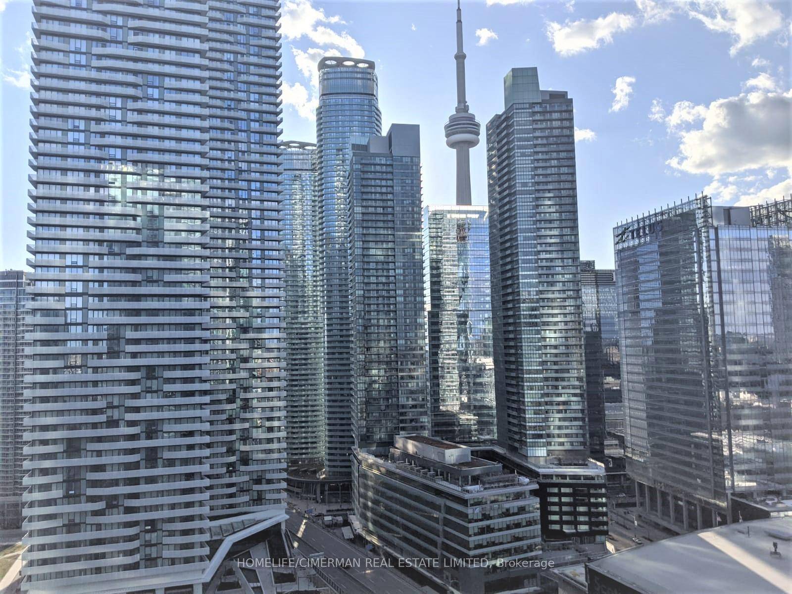 Prestigious Pinnacle Centre, Spacious 1 Bdrm Plus Den Can Be Used As 2nd Bdrm, 9 Ft ceiling.