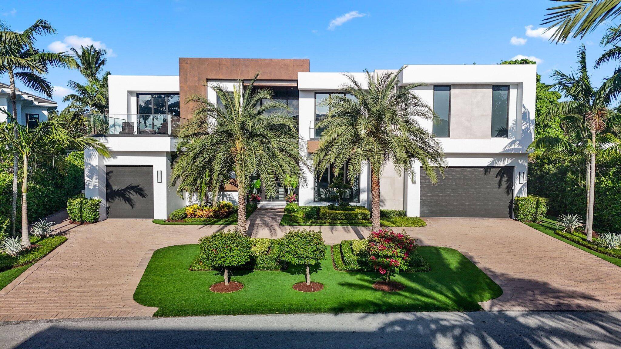 This Absolutely Gorgeous Modern Estate is offered fully furnished and features a 2 story Great room with stunning walls of glass, a gas fireplace, Formal Dining room w Glass wine ...