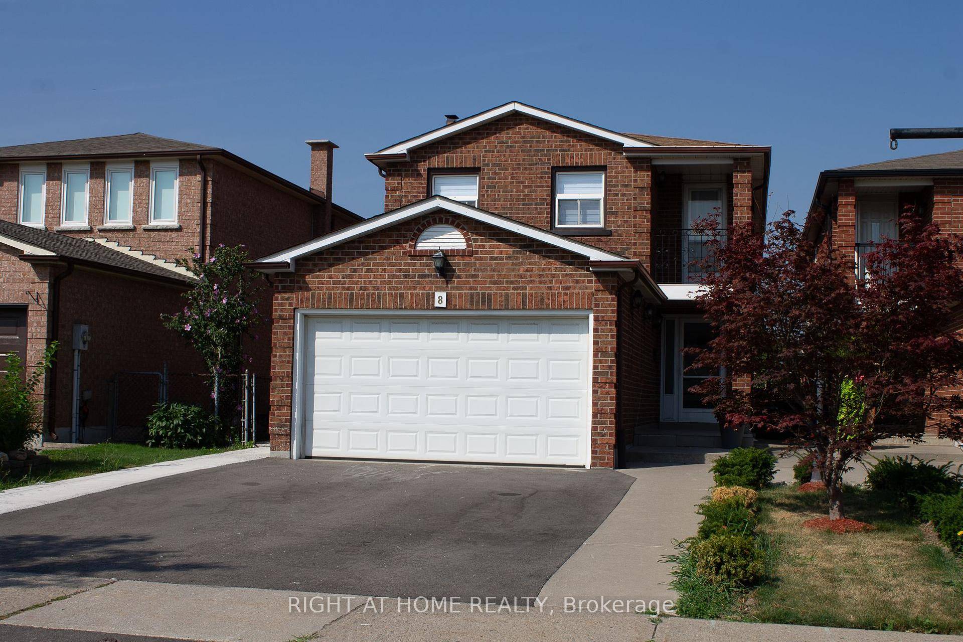 Welcome to your new home in the heart of East Woodbridge.
