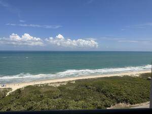 Penthouse facing direct Ocean Views !