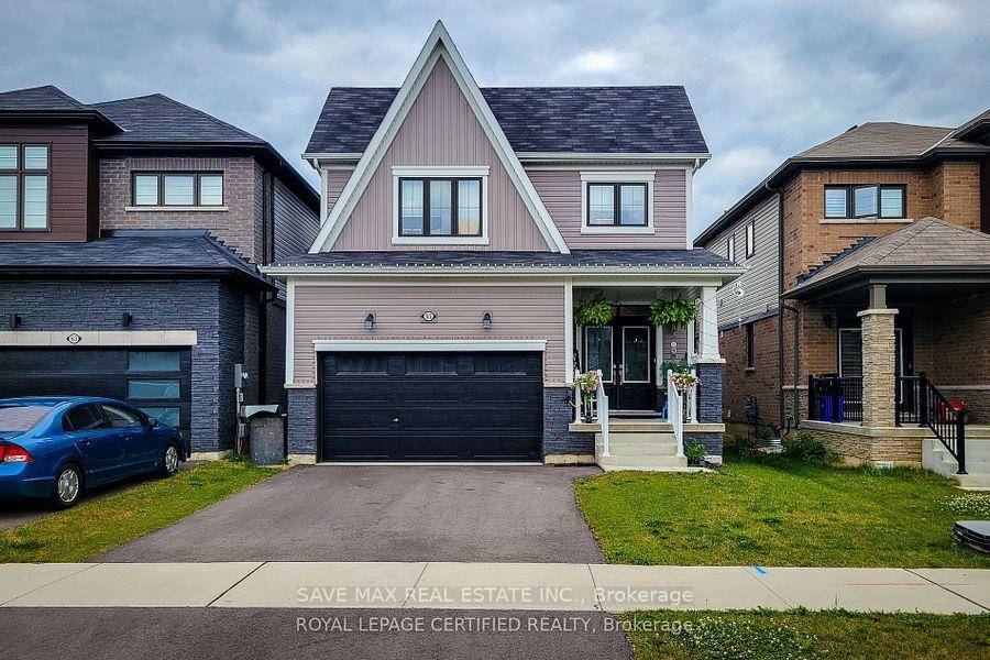 Great for family living !