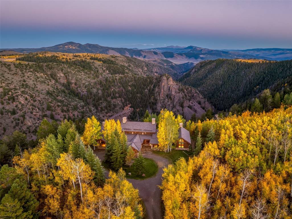 With over 5, 000 private, deeded acres at your fingertips and miles of adjoining public lands, Jubilee Ranch is a five bedroom estate within the exclusive King Creek Ranch that ...