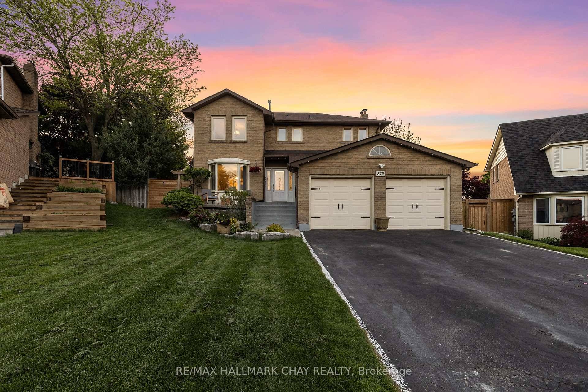 Bright amp ; Beautiful Family Home with Inground Pool amp ; Stunning Backyard Oasis !