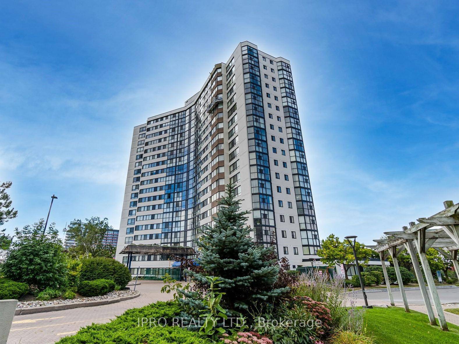 With Breathtaking Views Of The City And Sunsets, This Beautiful, Bright amp ; Spacious Corner Unit With A Great Layout amp ; Square Footage Of 1115 SQFT, All You Need ...
