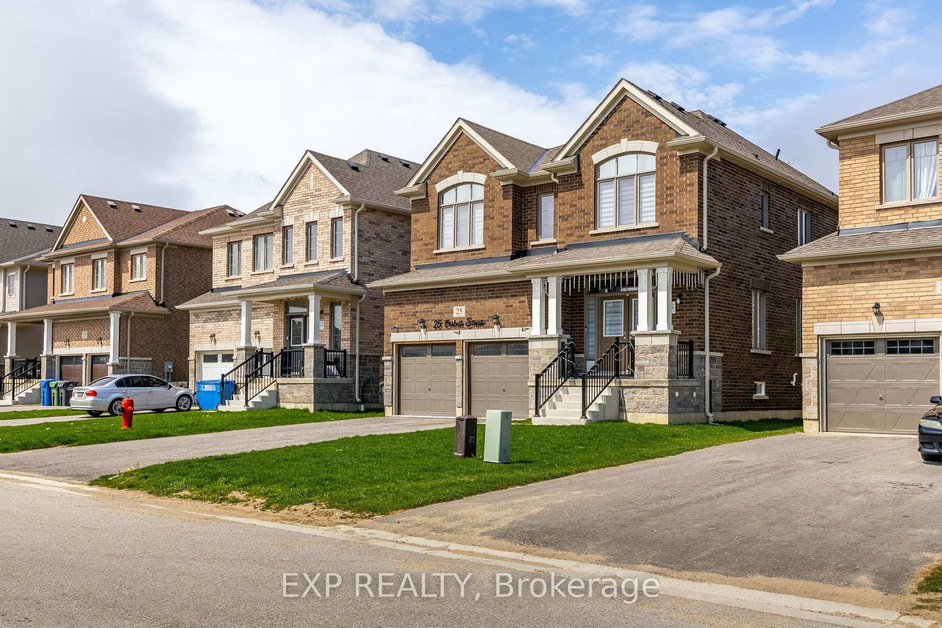 Discover the ideal starter family home in one of Southgate's most sought after neighbourhoods !