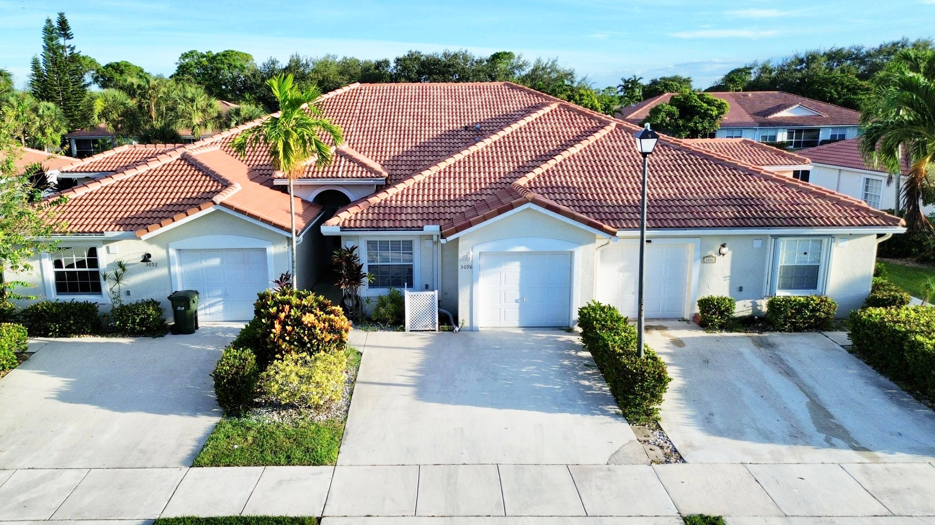 Welcome to this beautiful 2 bedroom, 2 bath villa with a one car garage, nestled in a serene, pet friendly, all ages community.