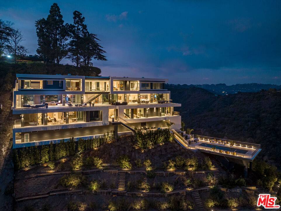 1250   Bel Air Rd Bel Air LA