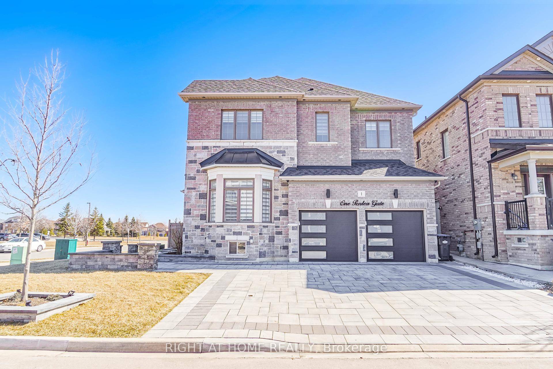 This stunning 4 bed, 4 bath detached home in Brampton East offers 2900 sq ft of upgraded living space.