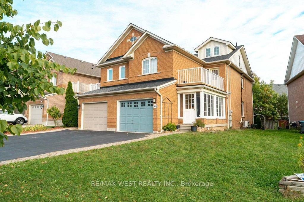Exciting Opportunity To Own A Spacious Semi Detached Home In The Fabulous Cooksville !