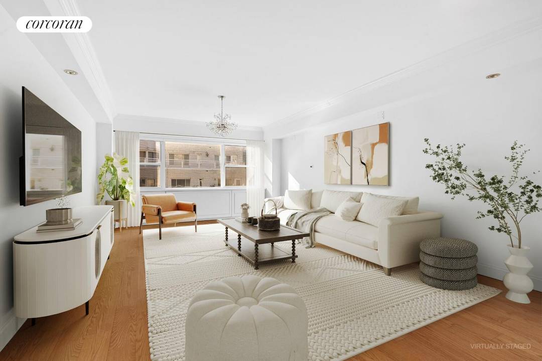 Set along one of Manhattan's most distinguished blocks, 27 East 65th Street, Residence 14D offers a refined Upper East Side lifestyle at the crossroads of culture, elegance, and convenience.
