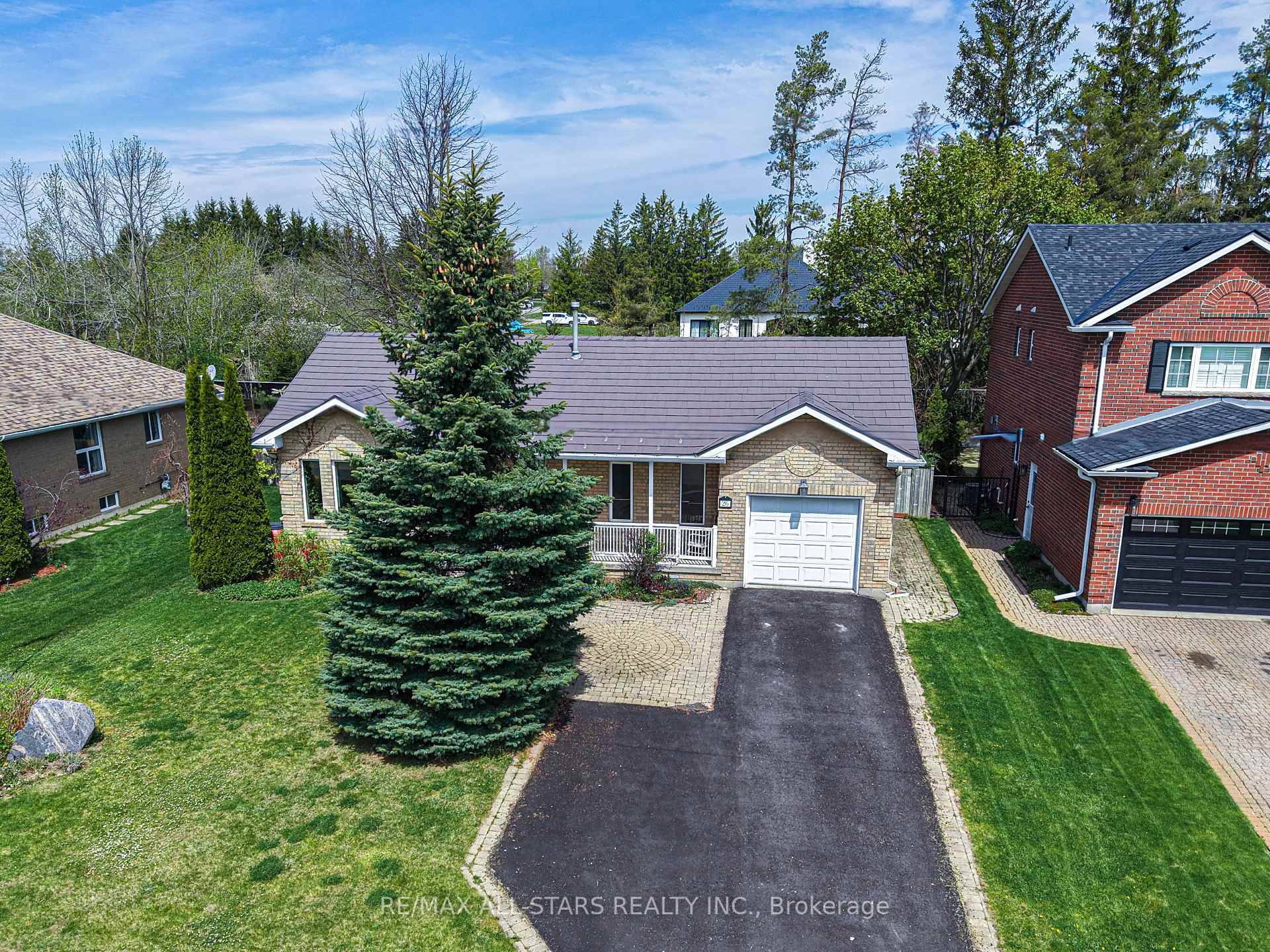 One step up and you are in to this excellent north ward main floor friendly 2 bed 2 bath brick bungalow on a quiet crescent like street in a sought ...