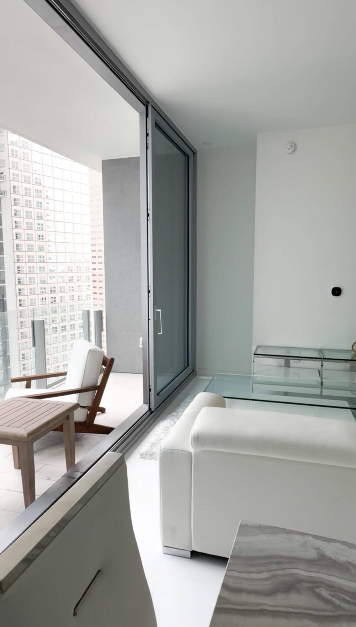 Luxurious 1 bedroom, 1. 5 bathroom residence in the iconic Aston Martin Residences on Biscayne Bay.