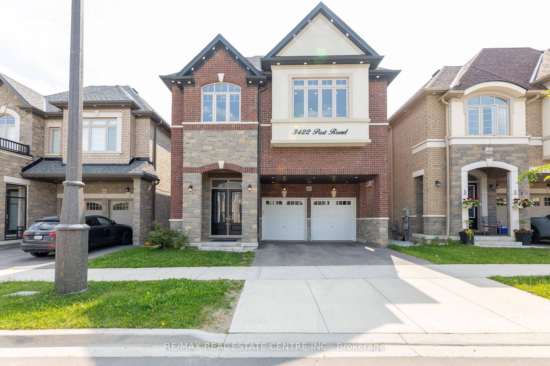 Absolutely Stunning Luxury Home Approx.