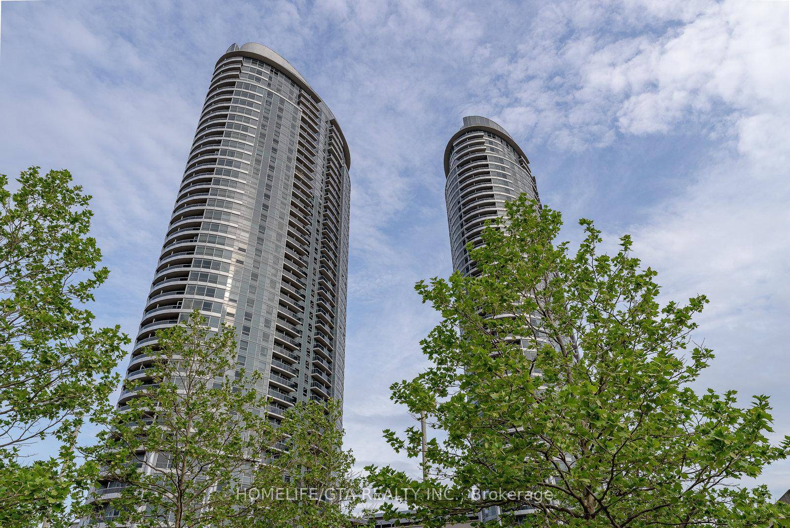 AVAILABLE ASAP ! Welcome to Solaris I by Tridel.