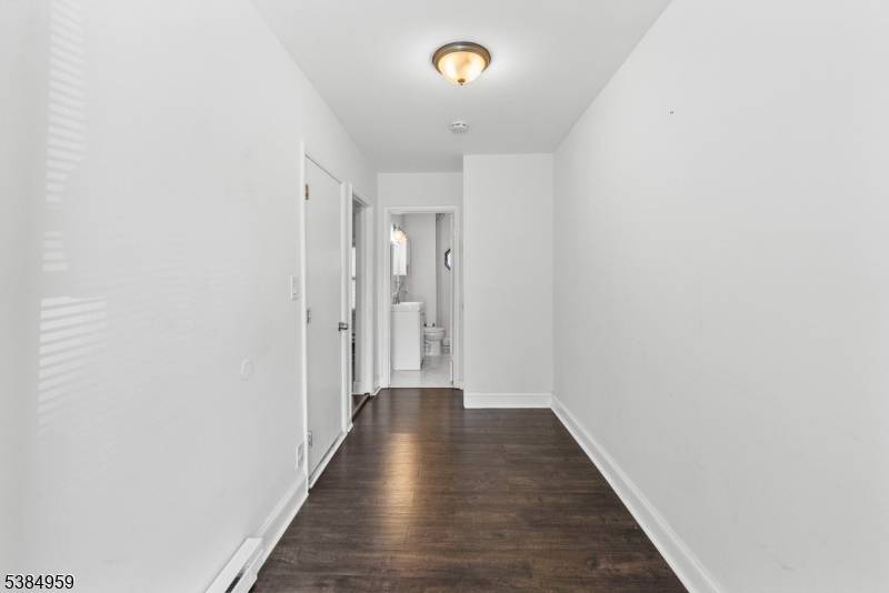 This fully updated two family residence is perfect for both homeowners and investors, offering modern finishes, a great layout, and an unbeatable location in the heart of Lyndhurst.