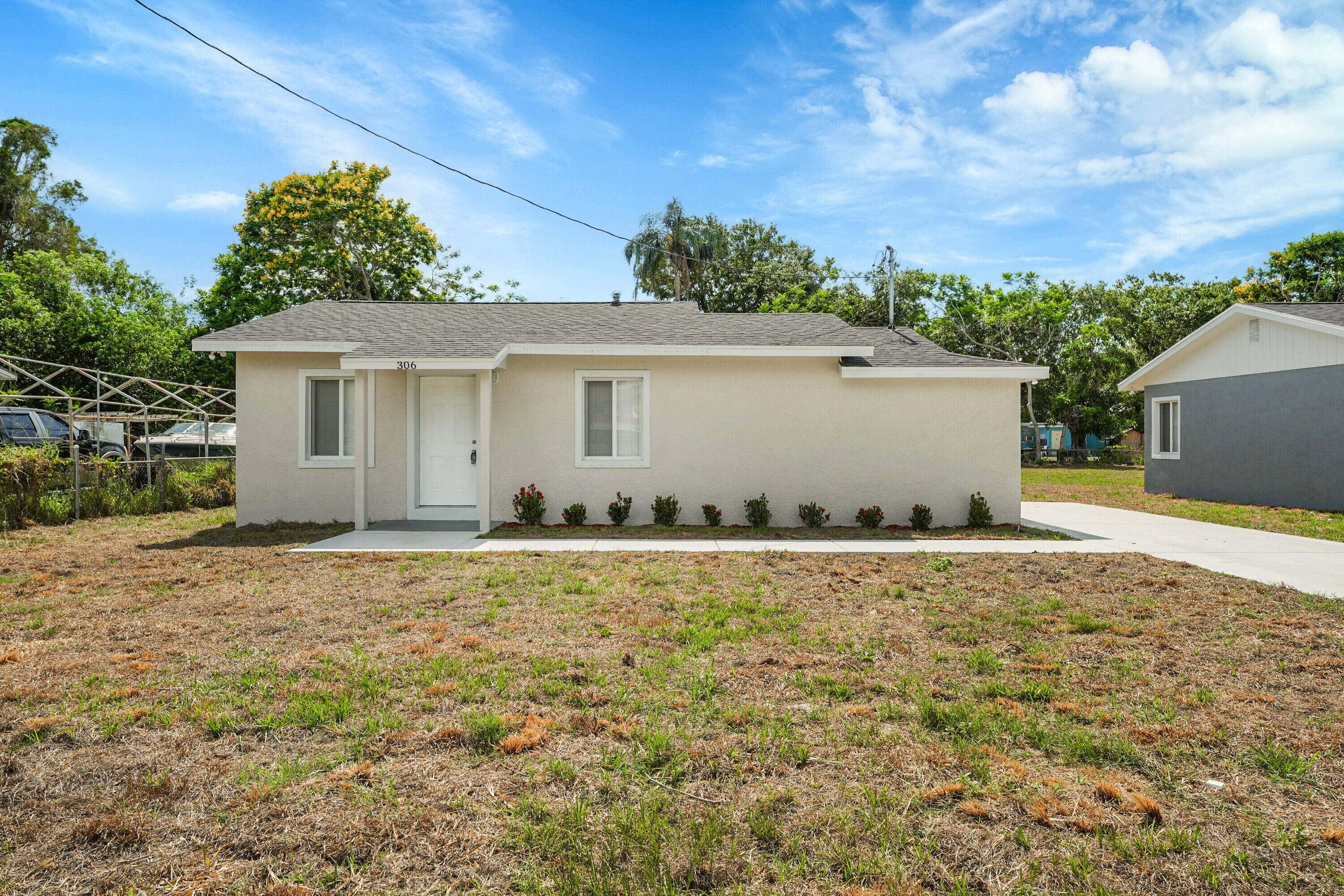 Turnkey Remodel Big Lot Build Expand Step into 306 N 28th St and experience a like new 3 bedroom, 1 bathroom home that has been fully transformed !