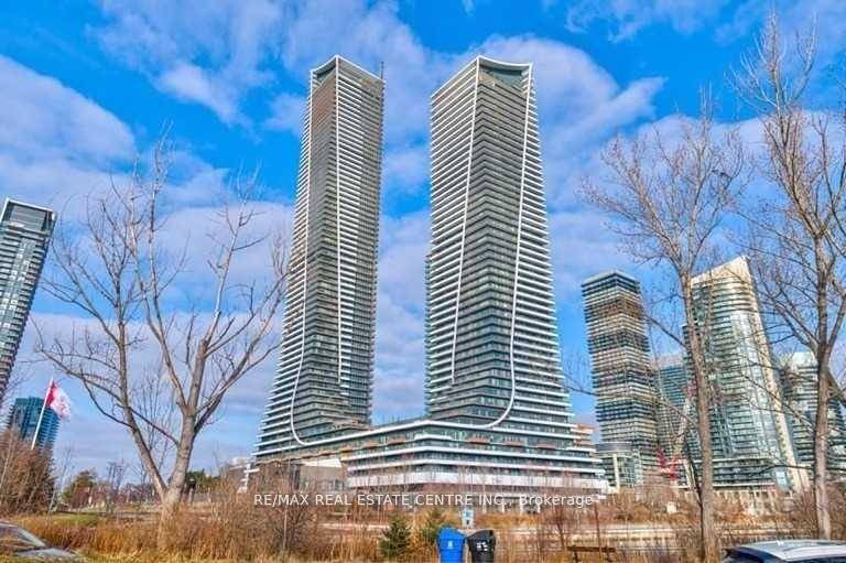 Welcome To Eau Du Soleil, A Modern Waterfront Community In Mimico !