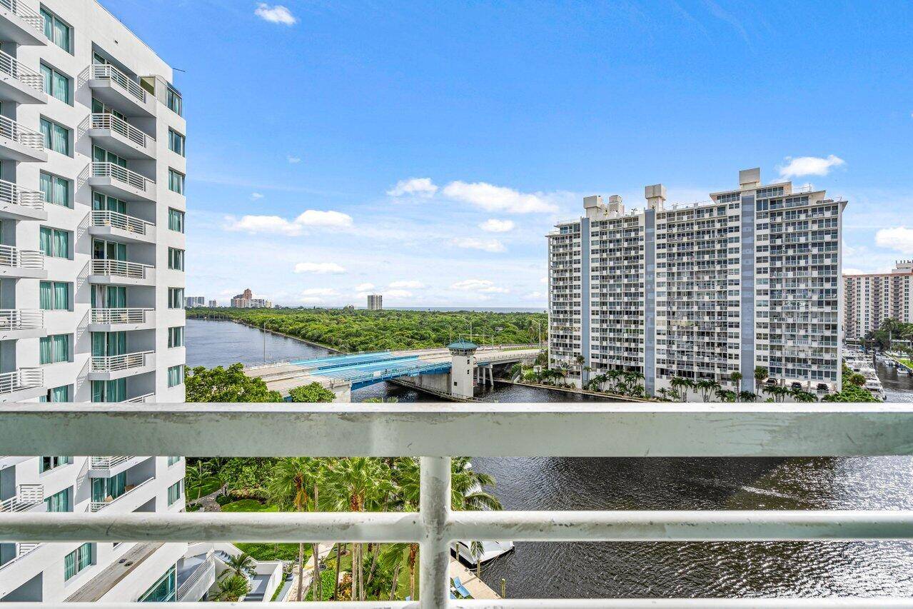 Fully Furnished, VERY large 1 bedroom 1 bathroom corner unit at Gallery One, by DoubleTree, with Ocean and Intracoastal Views !