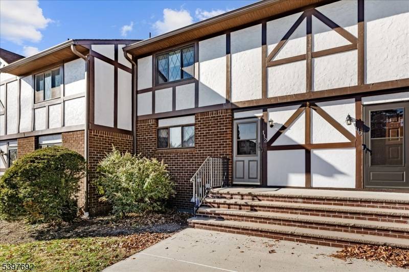 Welcome to Wildflower Village in Hillsborough !