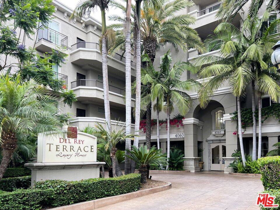 4060   Glencoe Ave 2BR Marina Del Rey La