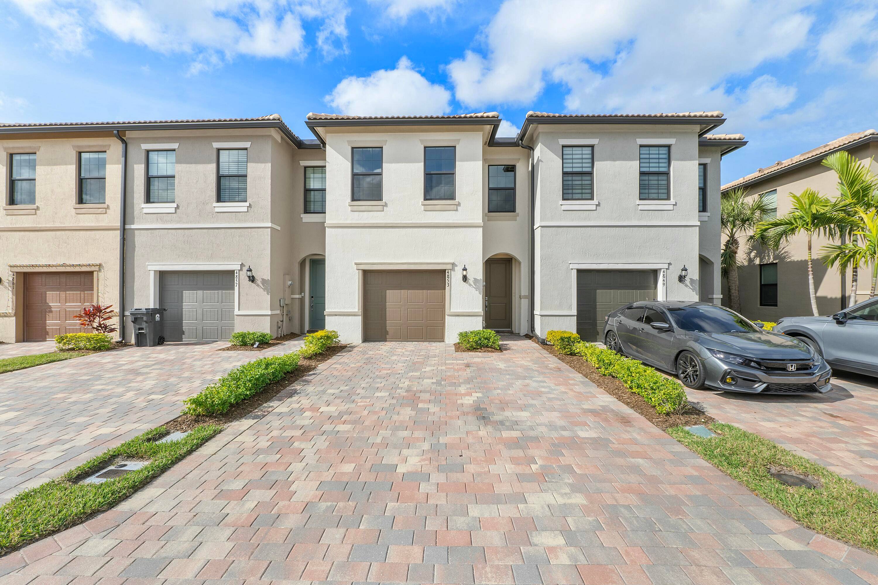 BEST VALUE IN THE FIELDS with GORGEOUS AMENITIES !
