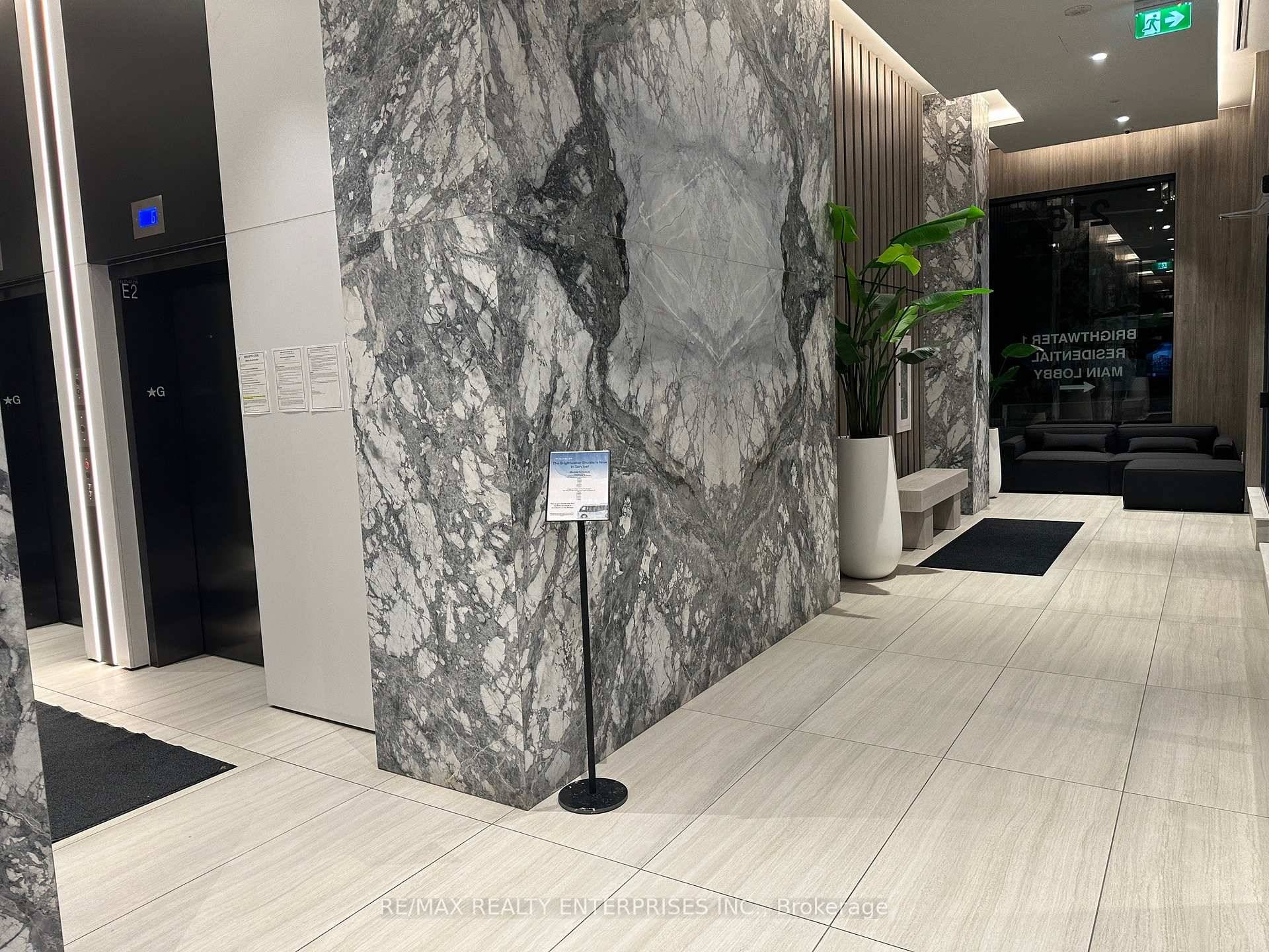 Popular Brightwater Luxurious Condos Heart of Port Credit Stainless Steel Appliances, Fabulous Breakfast Bar Open Concept Kitchen, Lovely Living Room Offers Great Space to Relax !