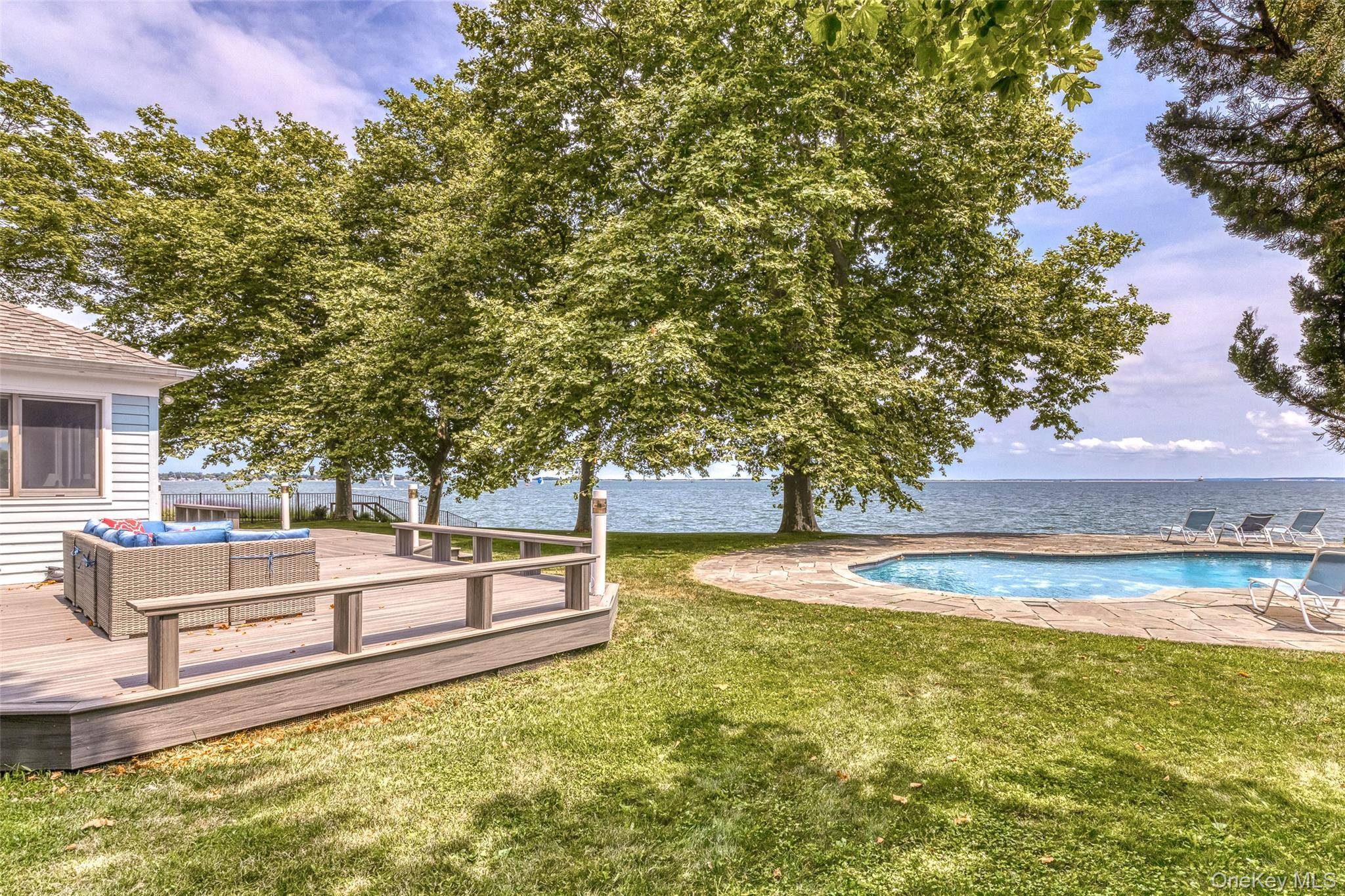 Luxury Waterfront Retreat on the North Fork East Marion Bayfront Oasis Discover the ultimate North Fork getaway at this exceptional East Marion residence, perfectly situated on the shores of the ...