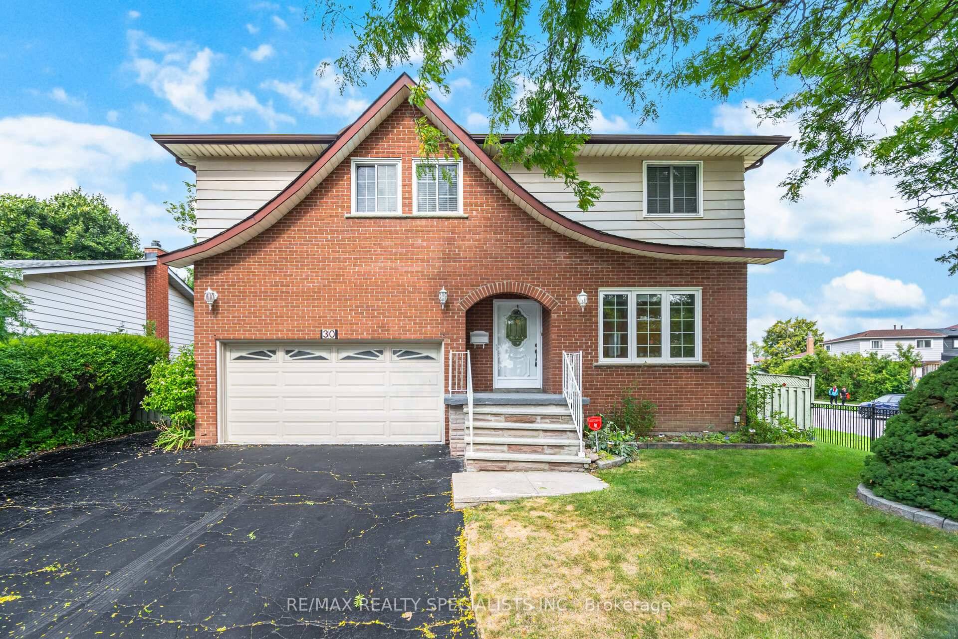 Welcome to 30 Linkdale Road, where pride of ownership is evident throughout this beautifully maintained two storey home.
