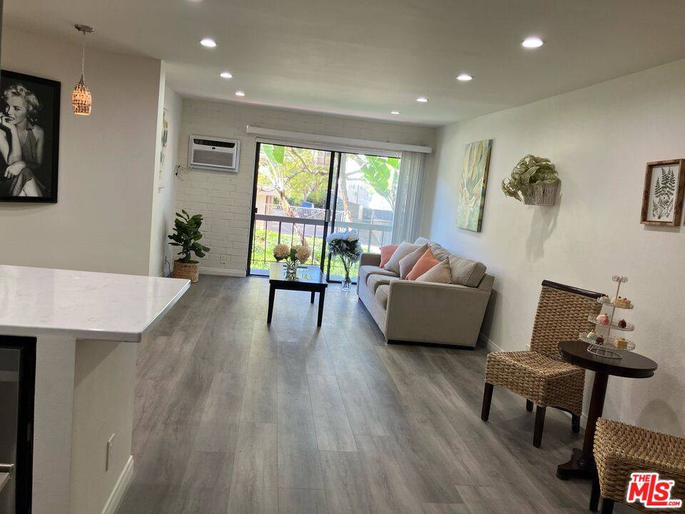 1440   Veteran Ave 1BR Westwood La